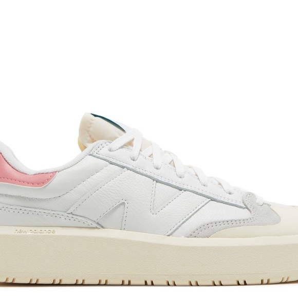 New IN BOX! New Balance CT302 in white/natural/baby pink - Picture 6 of 10